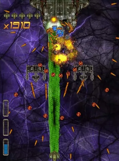 Gameplay screenshot: lightning level